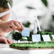 5 Benefits of Using Solar Panels in Your Home